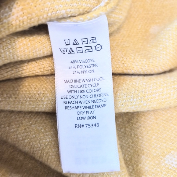 Cynthia Rowley Yellow Polka Dot Crewneck Sweater Size 1X - Picture 6 of 6